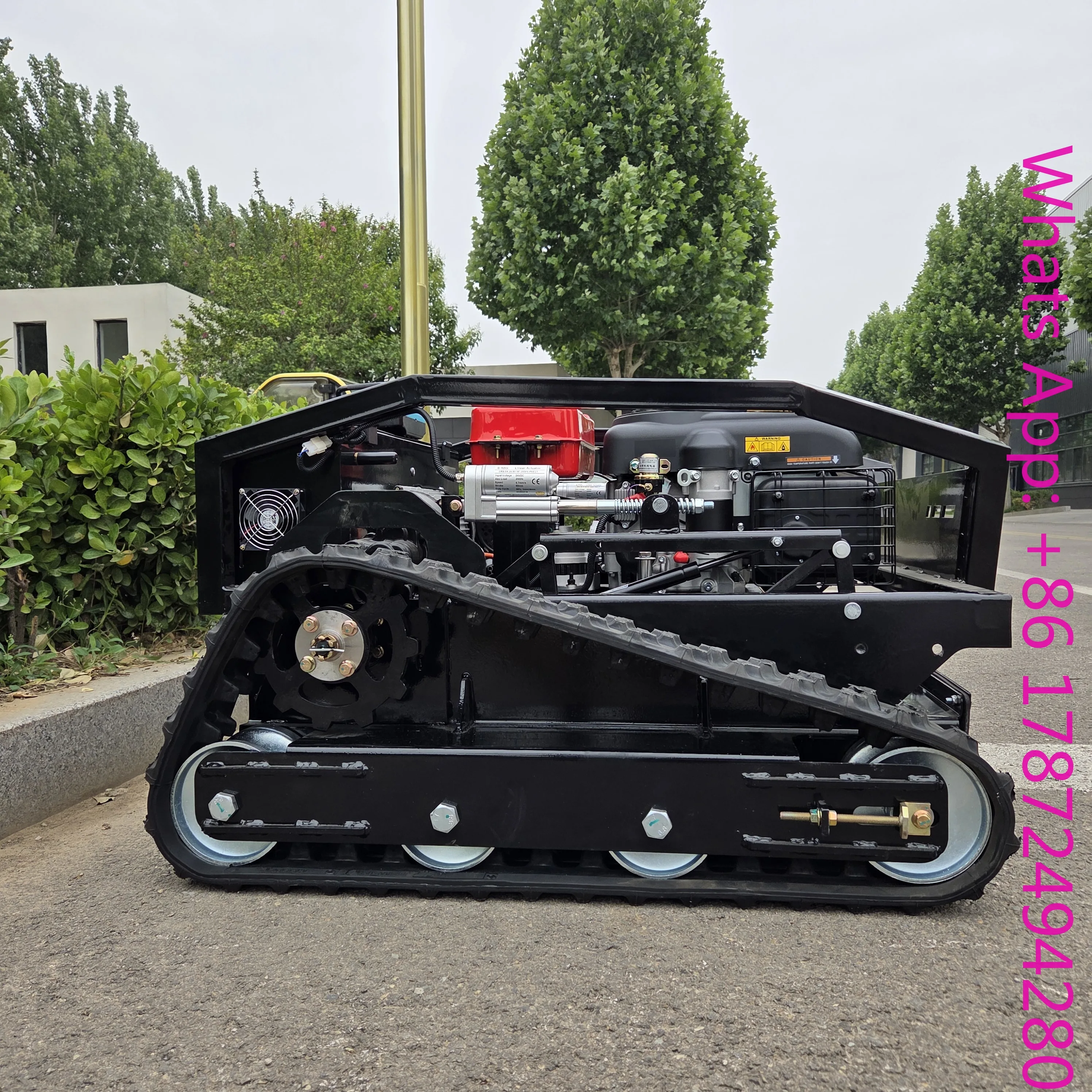 4000㎡/H High-Efficiency Intelligent Remote-Control Lawn Mower