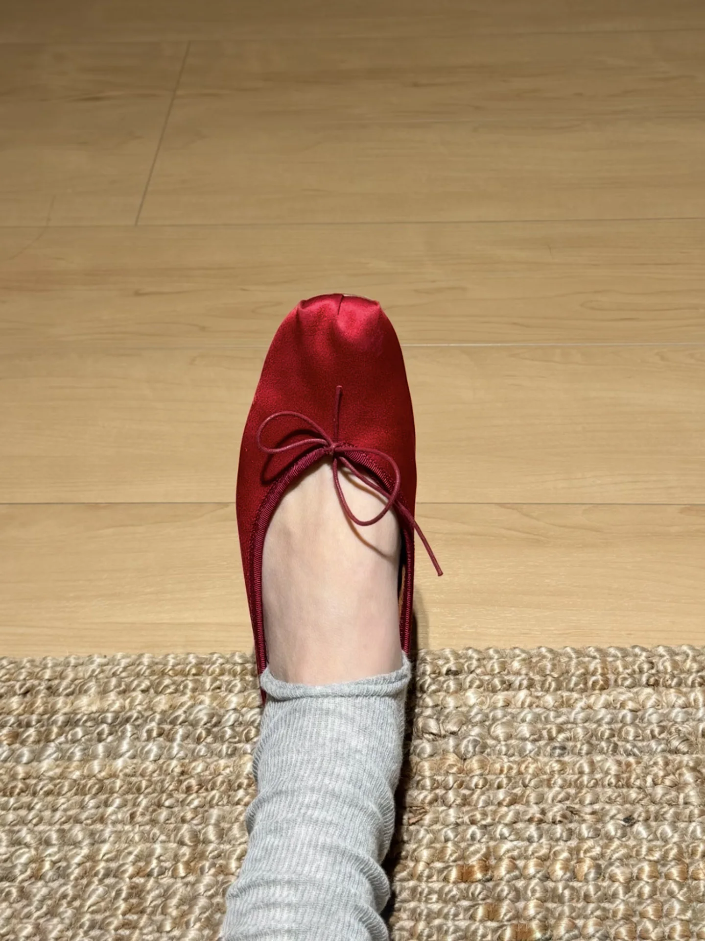 ballerines-plissees-en-satin-rouge-pour-femme-nouvelle-collection-ete-style-coreen-bout-rond-a-nœud-assorti-chaussures-plates-a-bout-ouvert
