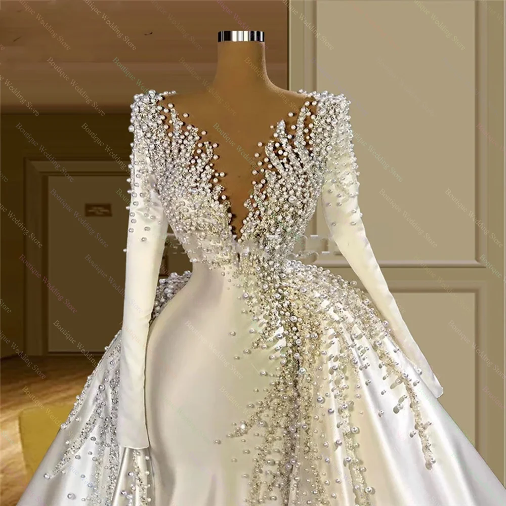 Luxury Pearls Wedding Dresses Fashion Long Sleeves Customized Mermaid Gowns Removable Skirt V-Neck Court Train Bride Dresses