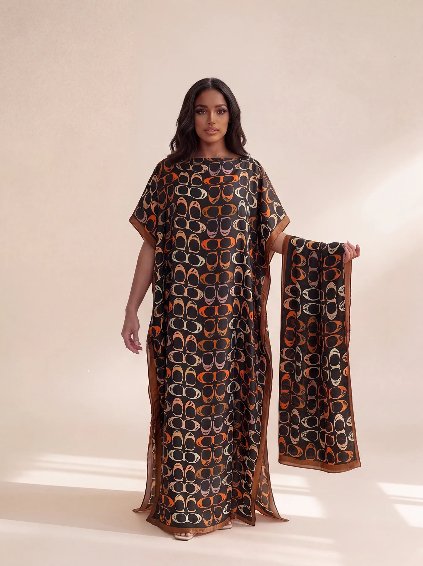 New Style Long Loose Silk Blend Beach Cover up Dress Middle East Pattern Printed Elegant Long Robe Dress for Women view 6
