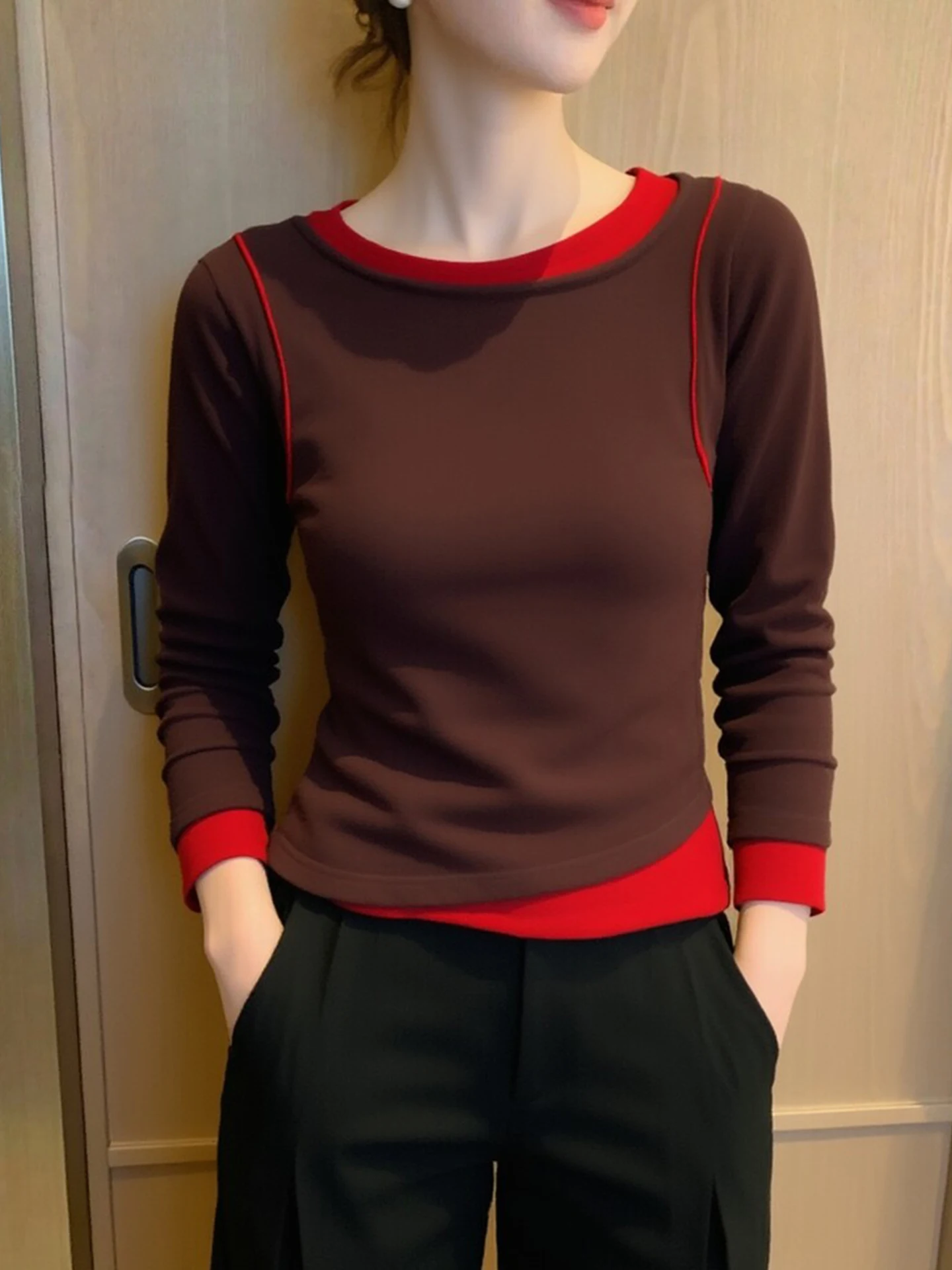 

Skin-friendly Slim Fit Long Sleeve round Neck T-shirt Unique Age-defying Spring Casual Top Fashionable Base Layer Shirt