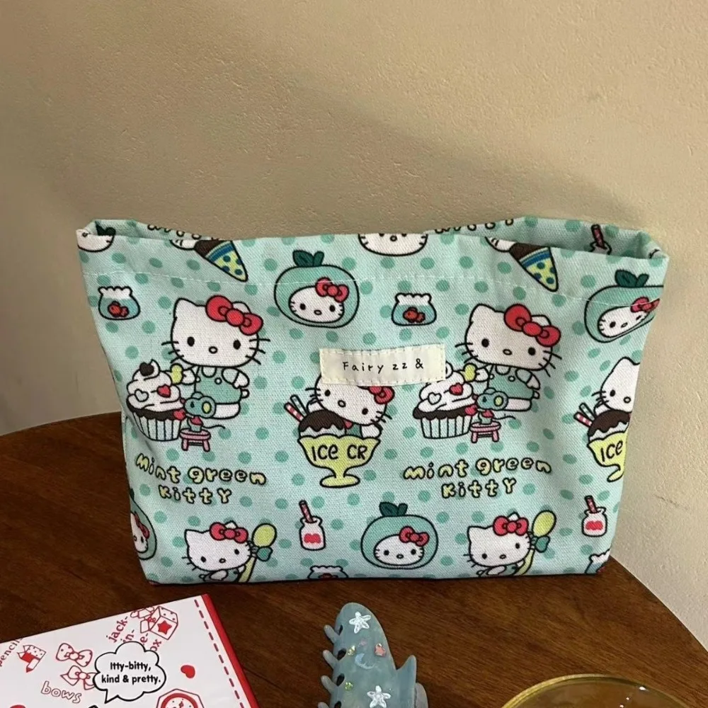

Hello Kitty Clutch Bag Cute Printing Original Niche Design Cartoon Canvas Bag New Portable Wash Up Put on Makeup Lipstick Pouch