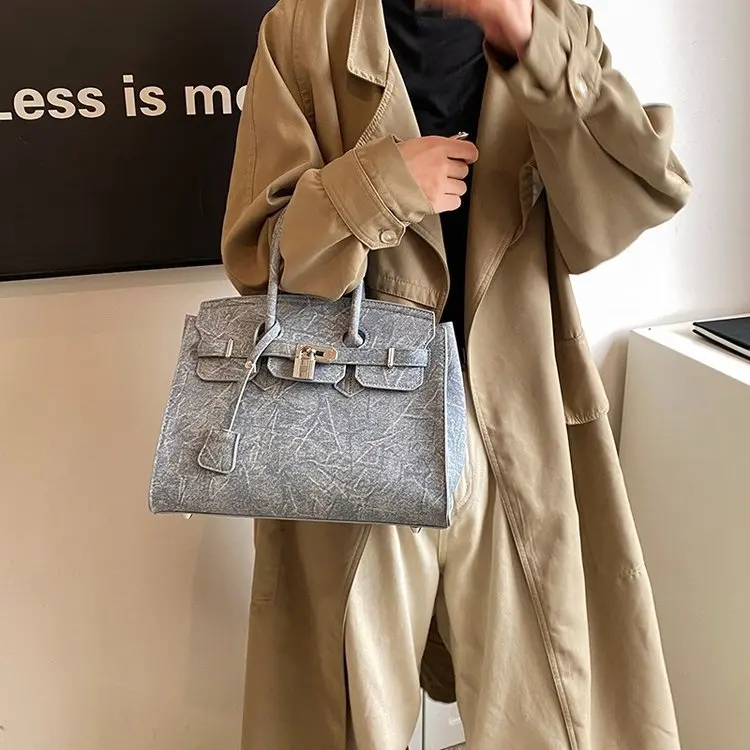 حقيبة كيلي الجديدة من قماش الدنيم لعام 2025 - محفظة كروس/كتف/حمل متعدد الاتجاهات، حقيبة يد بوهو أنيقة للنساء، عصرية ومتينة