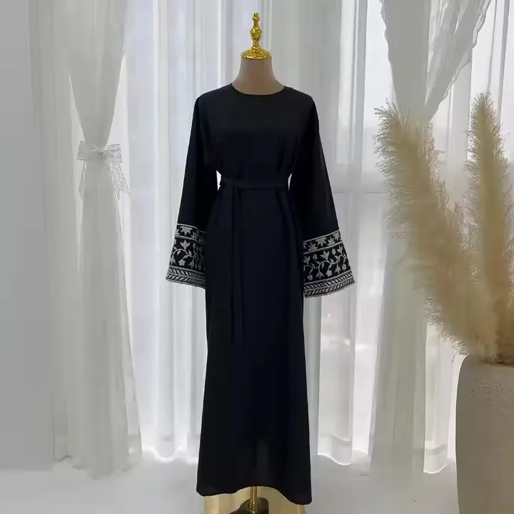 Eid Abaya Abito Donna Jalabiya Abiti Lunghi Musulmani Dubai Abaya Caftano Abiti Robe Ricamo Lace Up Ramadan Modesto Marocco