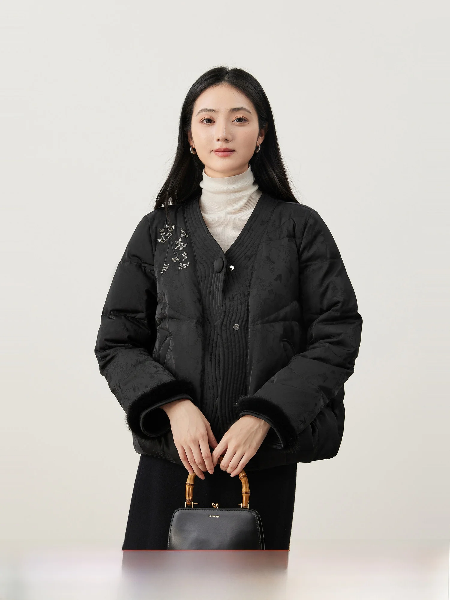 

Ele Chinese Embroidered 90 White Du down Jaet Women's Coat Sve Trim Fur Patchwork Winter Outerwear