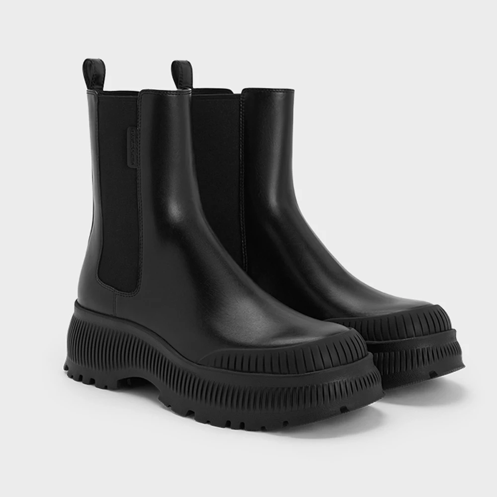 

FWRD Women's Leather Round-Toe Chunky Chelsea Boots, Comfortable Ankle Boots for Daily Wear & Street Style #FWRD000233