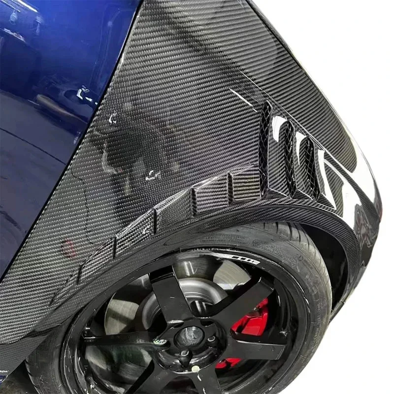 

A Pair Dry Carbon Fiber Fenders For s A3 S3 2017-2019 Front Side Skirts Leaf Plate Car Auto Body Parts