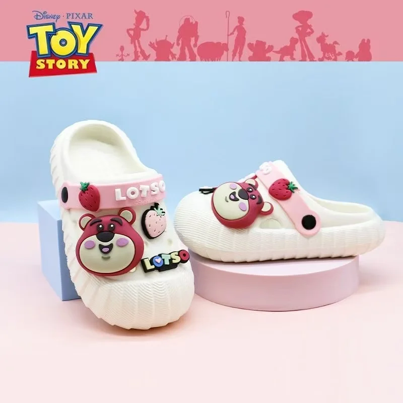 

drop shipping r‌eal photo 2025 new summer comfortable toy Strawberry Bear Lotso cartoon child children's slippers kids sandals