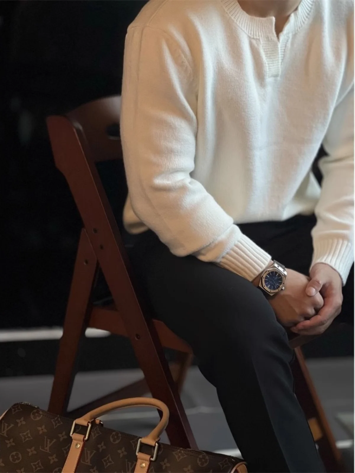 

Мужской свитер с V-образным вырезом, повседневный, универсальный, однотонный, базовый слой, модный, осенне-зимний, новый, свободный крой