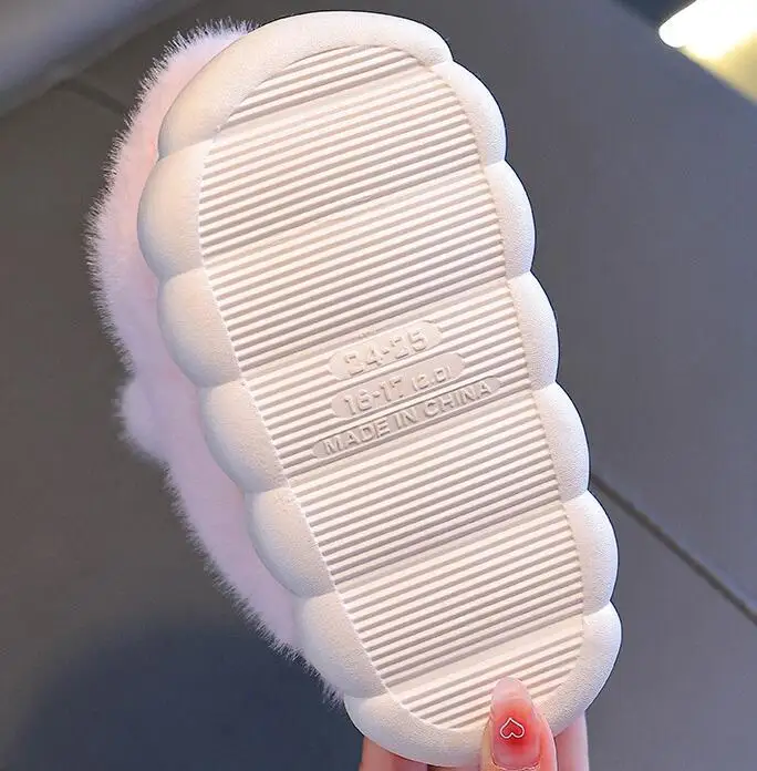 Winter-Kinder-Baumwollschuhe 2026 Neu Niedliche Hasen Warme Plüsch-Mädchenhausschuhe Kunstfell Rutschfeste Flache Jungen-Hausschuhe – Detail 3