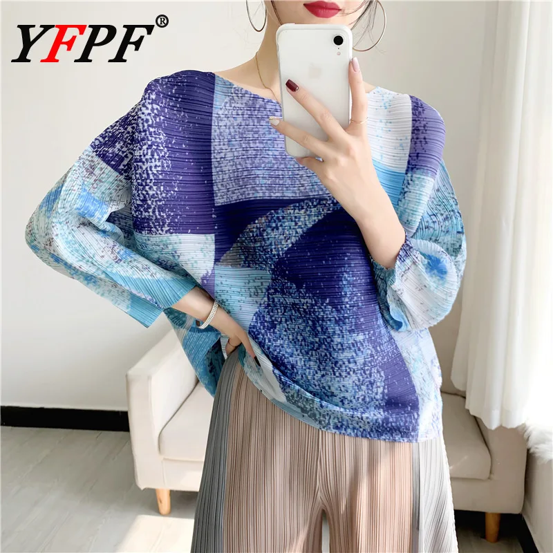 

YFPF Women Blouse Fashion Miyake Pleated O Neck Long Sleeve Printing Pullover Tops Casual 2025 Female New Clothing 3A391