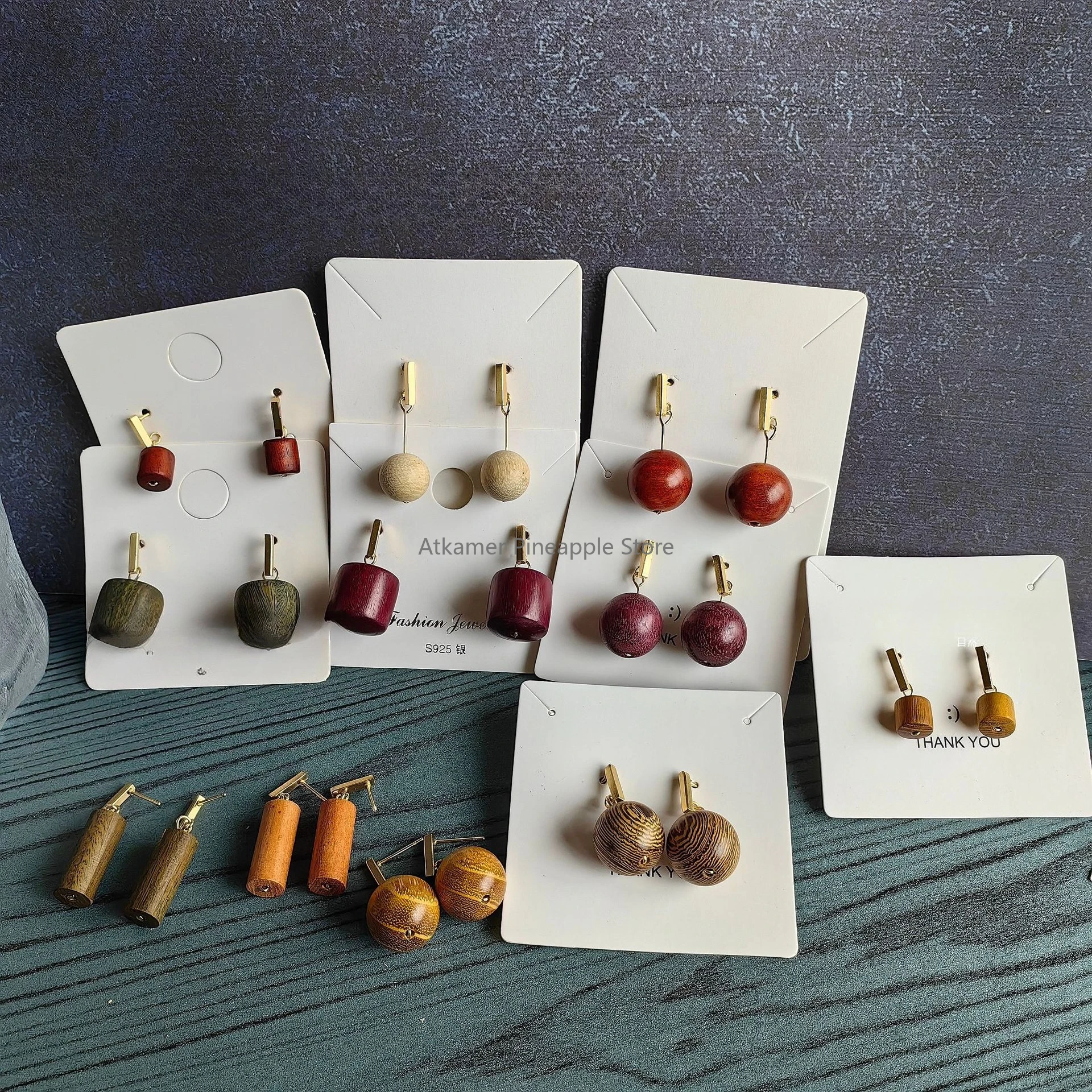 

Ретро серьги-гвоздики из натурального сандалового дерева, модные подвески ручной работы, серьги-гвоздики для женщин, аксессуары для вечеринок, ювелирные изделия