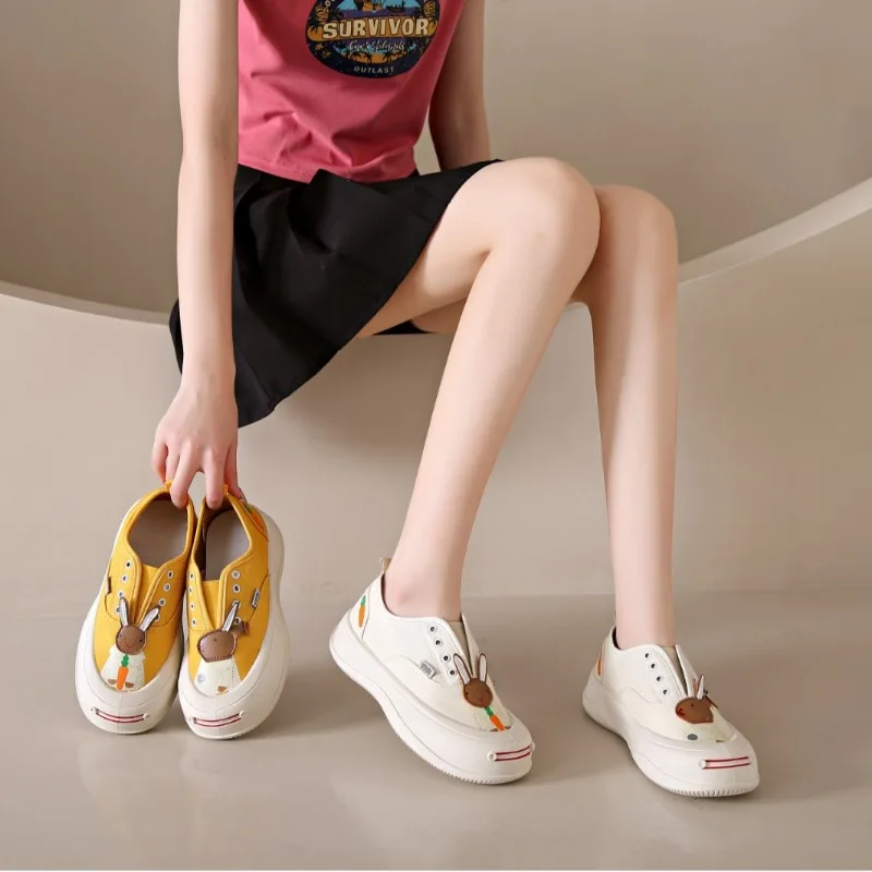 Women Canvas Flat Shoes Spring and Autumn New Fashion Casual Elegant Round Toe Heightening Shallow Mouth Comfortable Women Shoes