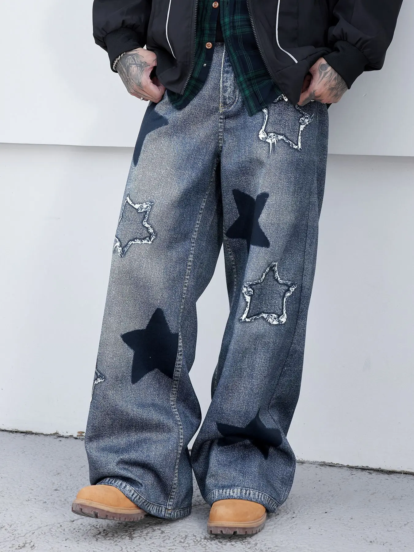 

Men's Gothic Wide Leg Jeans Y2K Streetwear Denim Pants with Star Patches Baggy Straight Leg Trouser for Teen Boys Casual
