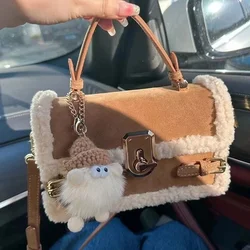 Sacs à main en cuir Pu pour femmes, sacs à bandoulière carrés en peluche, sacs de styliste de marque, nouvelle collection 2022