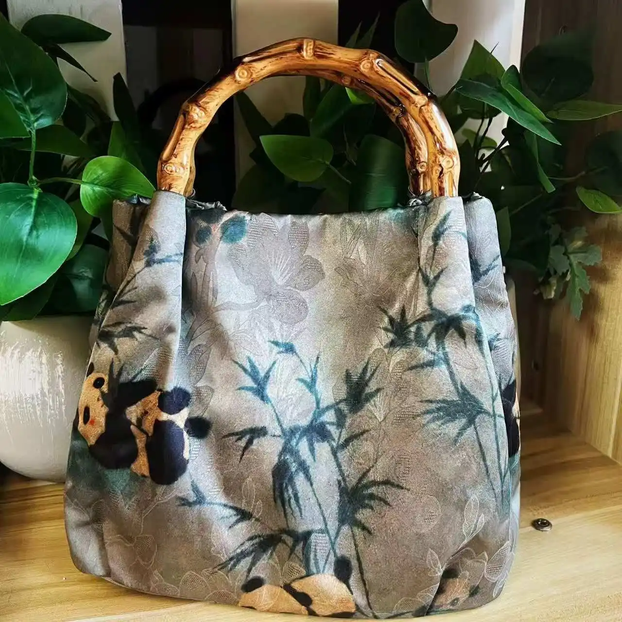 

Модная женская сумка в стиле ретро с бамбуковым узором, элегантная и повседневная, универсальная и подходящая для сумки для покупок