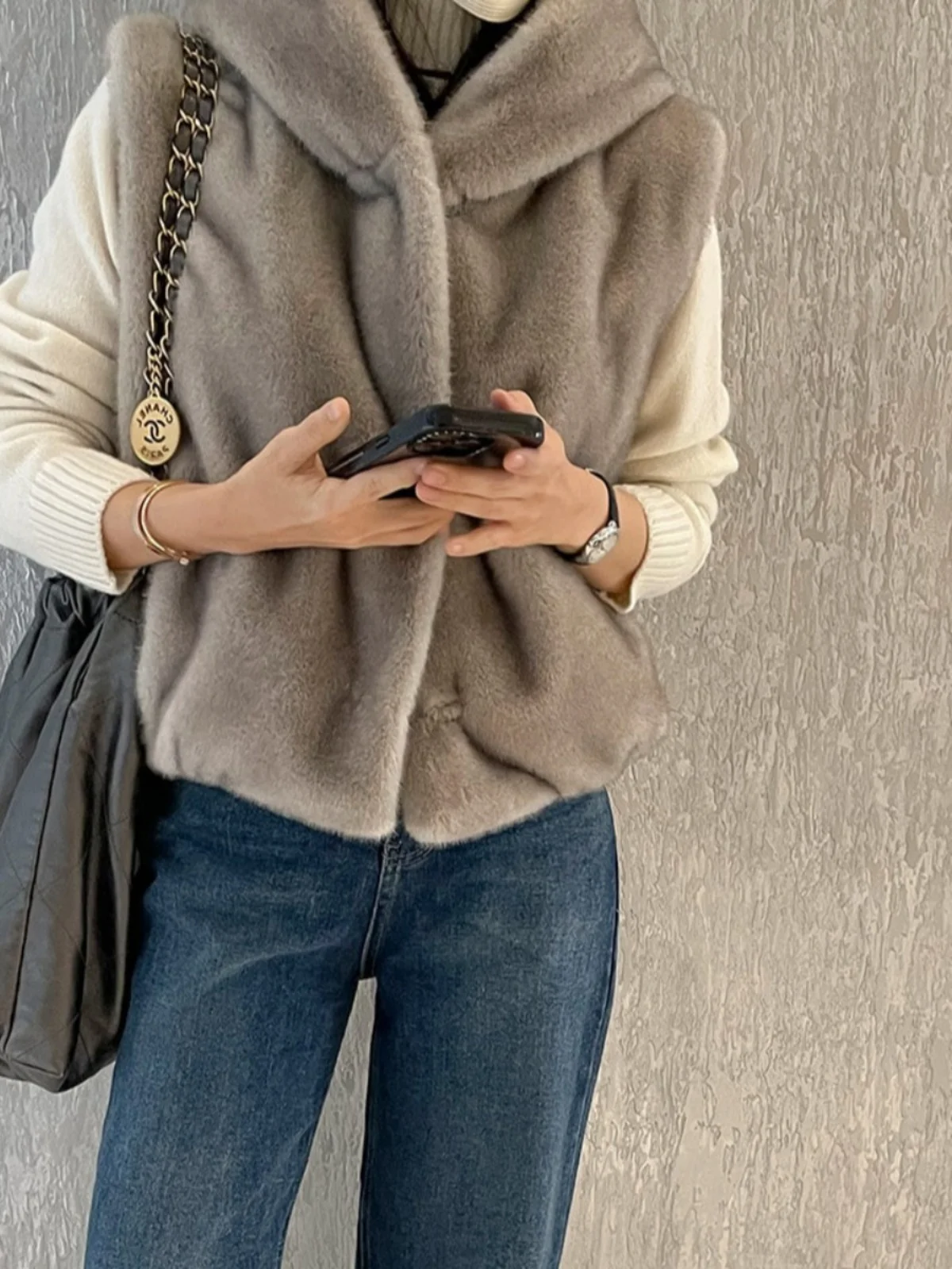 

Женская свободная куртка-жилет с капюшоном, меховая, из хлопка, теплая, мягкая, из синтетической кожи, верхняя одежда для повседневной носки