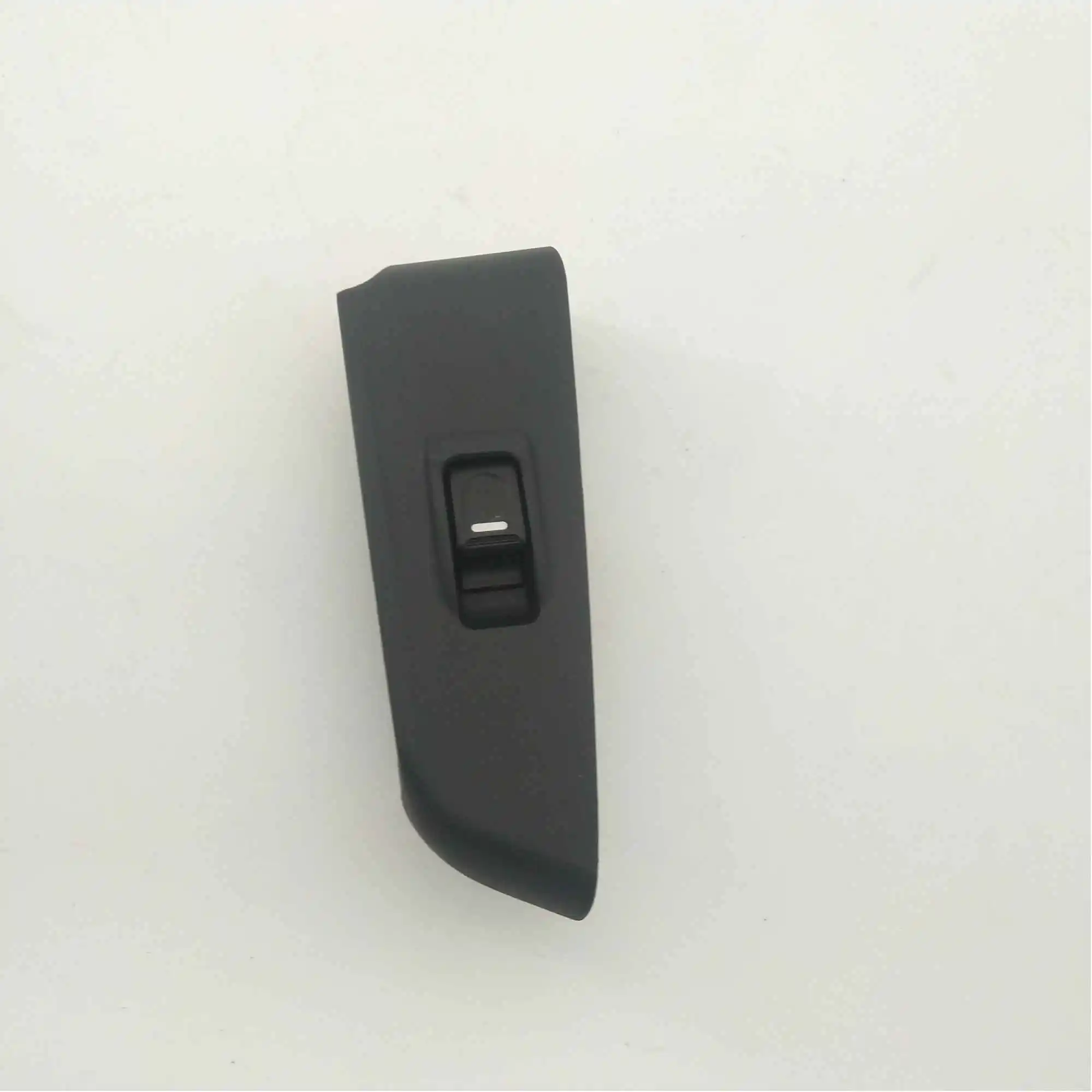 

Переключатель подъема стекла левой задней двери с панелью (антизащемления) для GREAT WALL Hover HAVAL H5