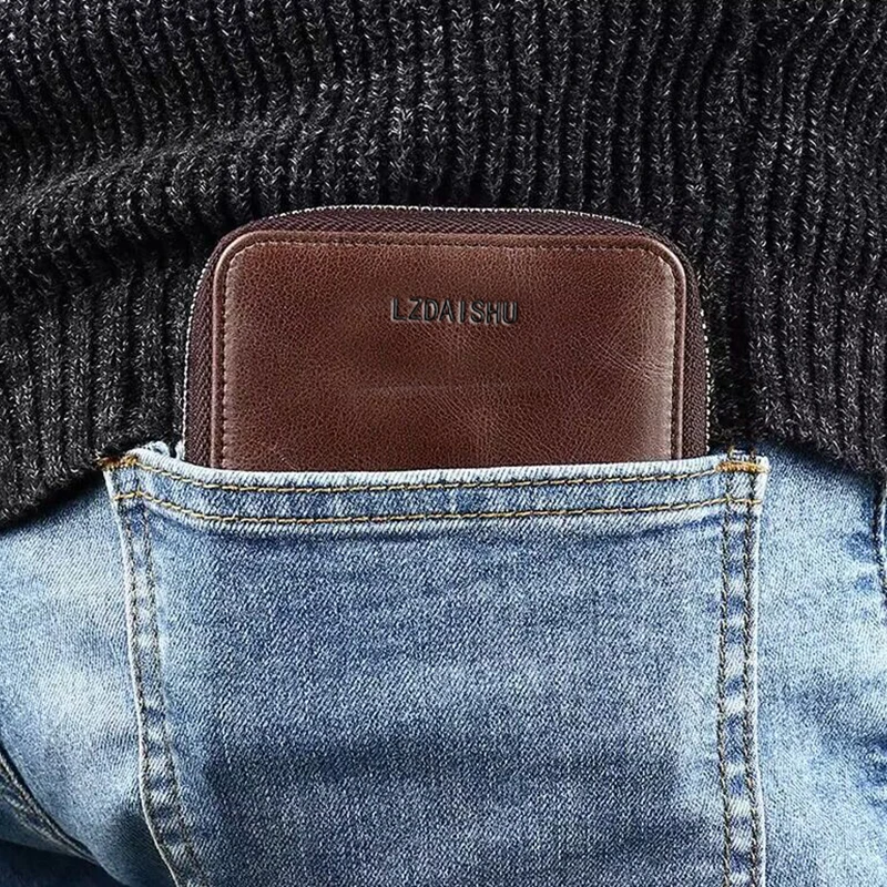 Мужские и женские кошельки удобны для переноски и которые можно хранить в карманных сумок или визитницах. Они изготовлены из полиуретана