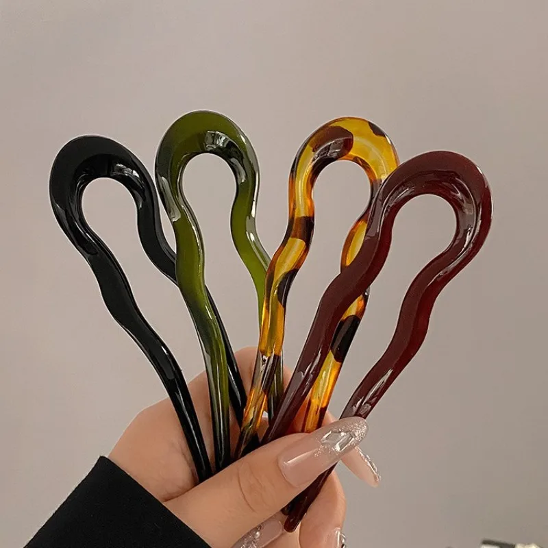 

U-Shaped French Twist Hair Stick Hair Clip Plastic Wavy Hairpins Vintage Geometric Design Women Hair Sticks Headwear Accessories