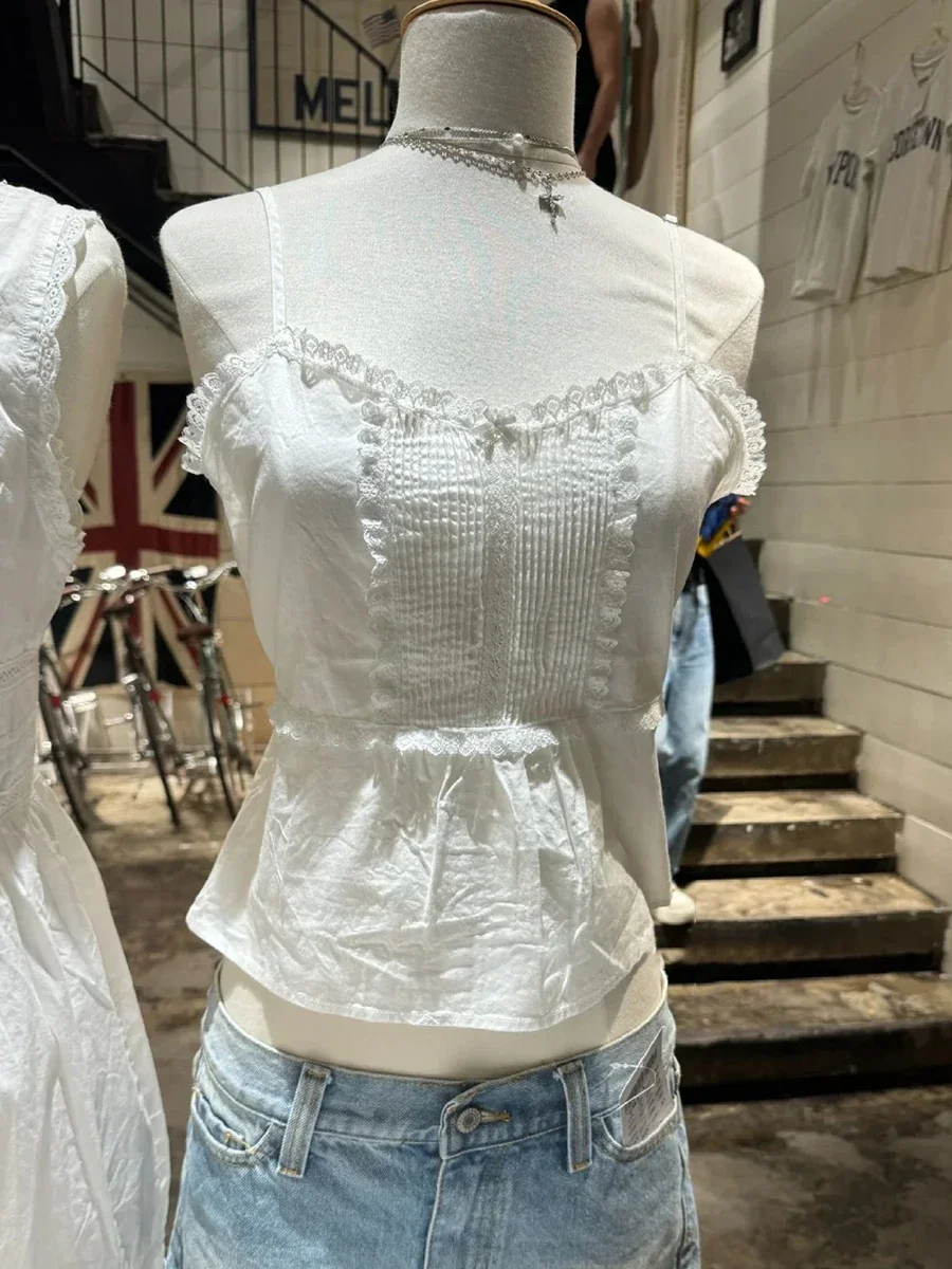 Damskie koronkowe wykończenia Sweet Slim Crop Top Summer Back Lace-up Cotton Sleeveless Camisole Vintage Preppy Style White Tank Tops Y2k New