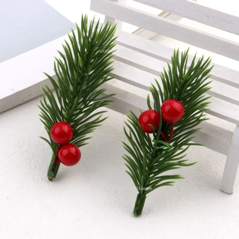 1pcs Christmas Red Berry Pine Cone Holly Branches Artificial Pine Needles Xmas Tree Ornament Home Decoration  Decoration Home