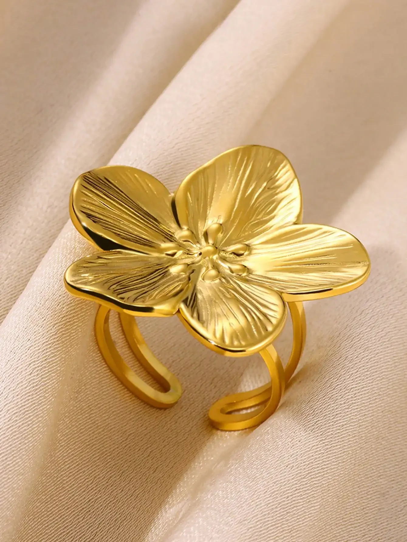 

1pc Elegant Stainless Steel Large Flower Ring, Gold Color, New Open Ring Design, Finger Jewelry, Wedding Gift, Punk Style