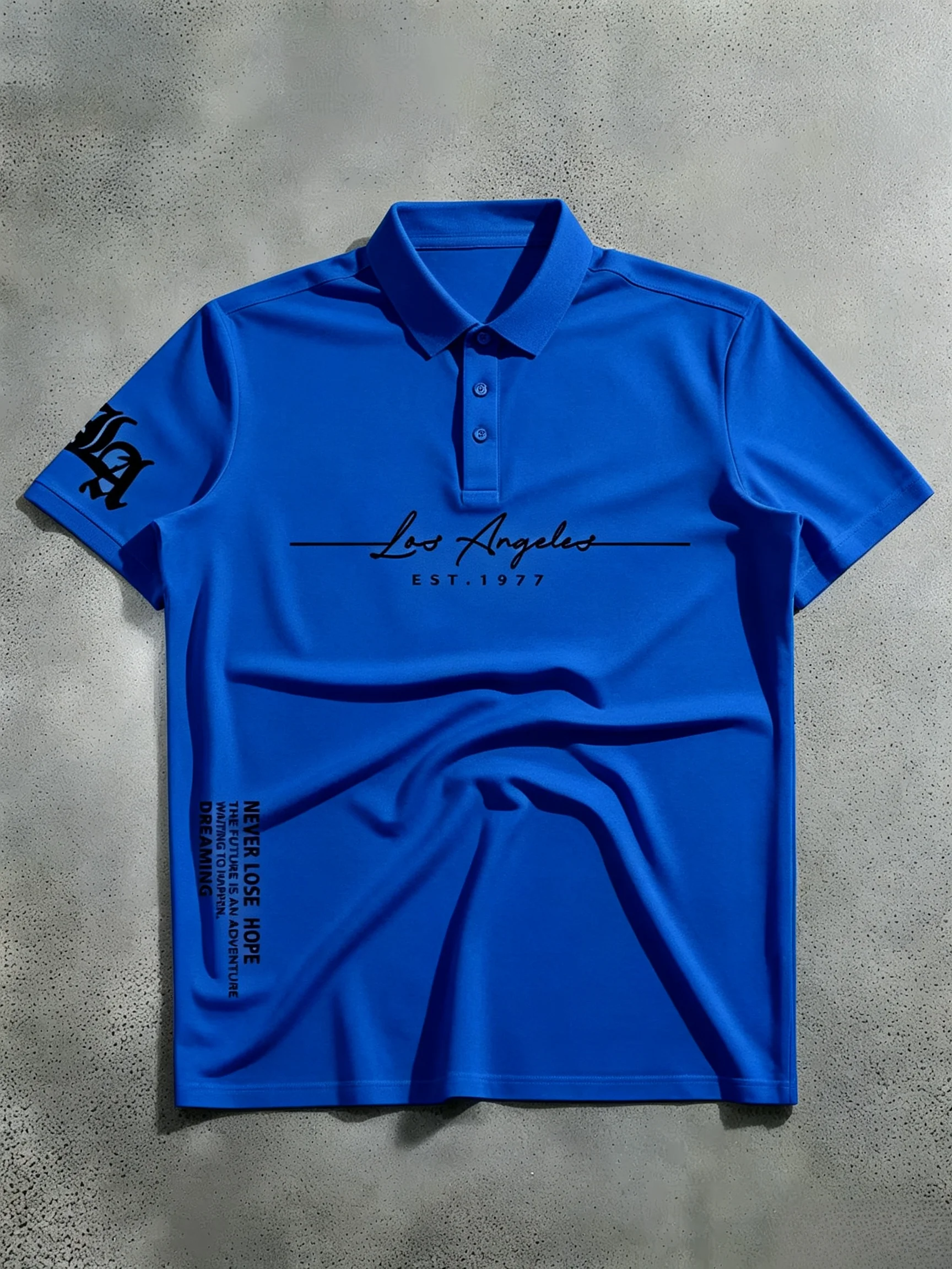 New men's short sleeves with simple and fashionable prints, classic American Gothic style, wearing a niche trend