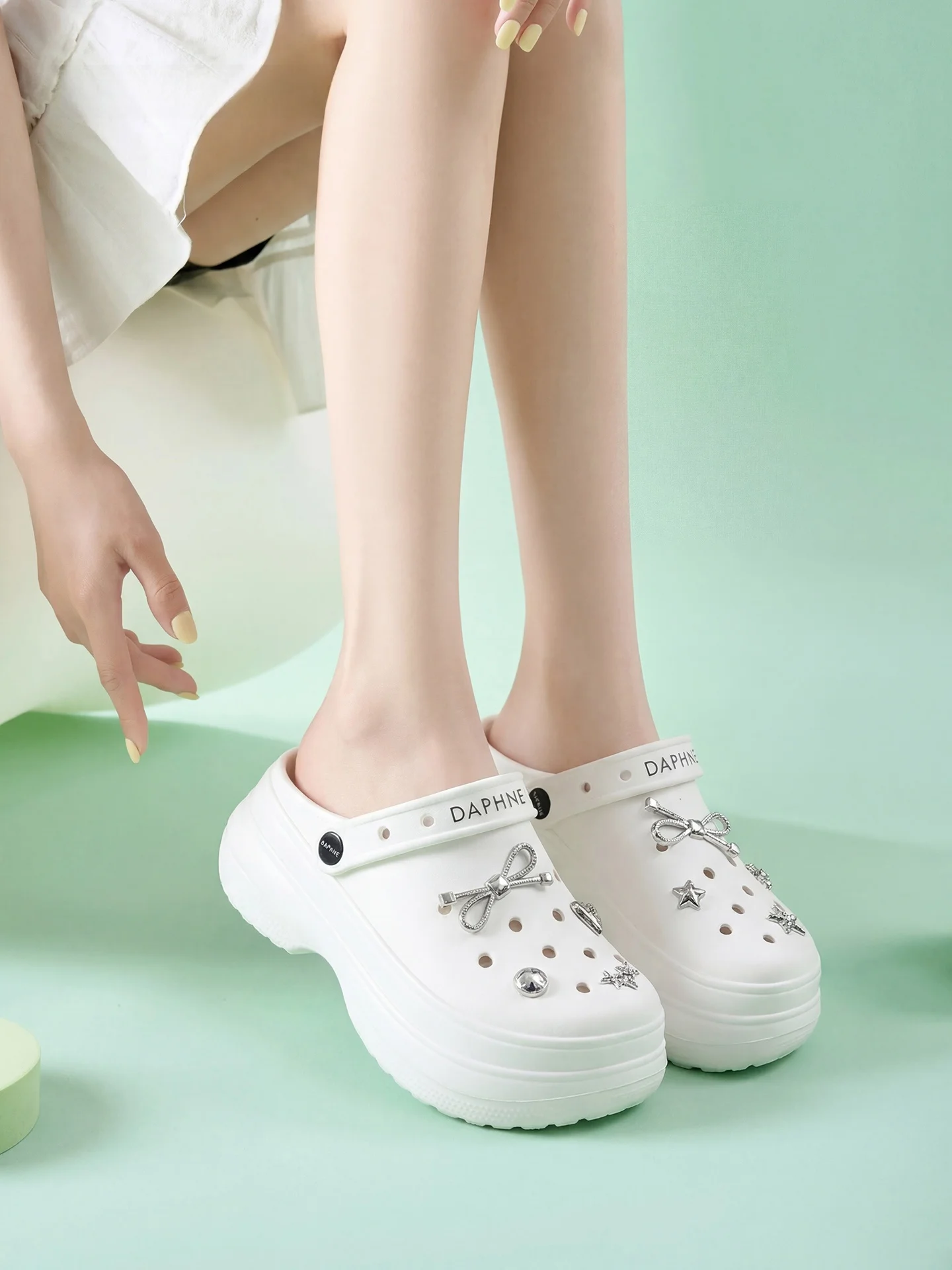 daphne-women's-summer-2026-clog-shoes-white-thick-bottom-sandals-slip-on-casual-low-top-eva-material-round-toe-knot