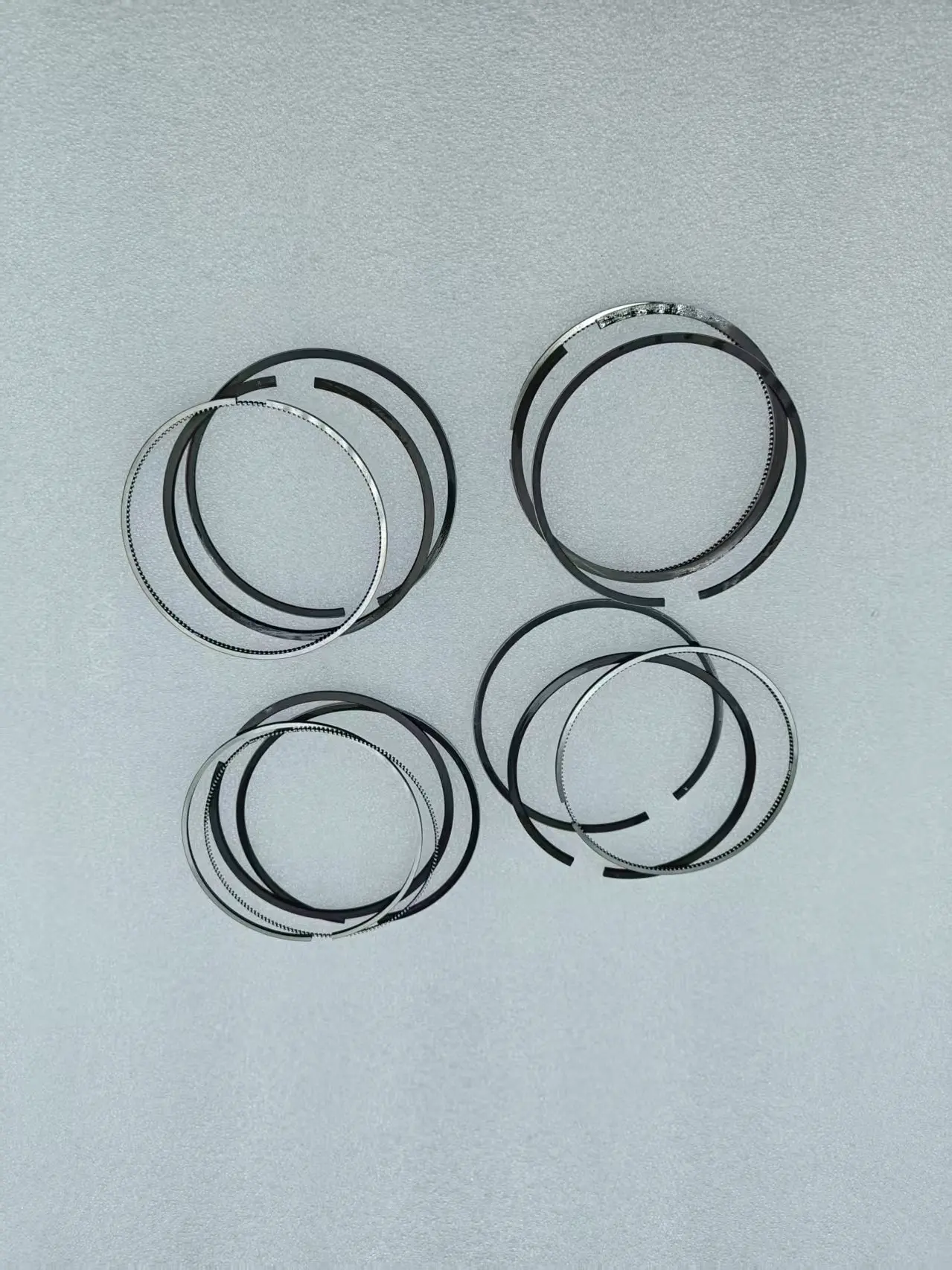 4 Cylinder 672030072A piston Ring Set For Ssangyong 2.2L Diesel Engine Musso(sportsⅡ) G4 Rexton Rodius/stavic(Ⅱ) Actyon Sports(Ⅱ