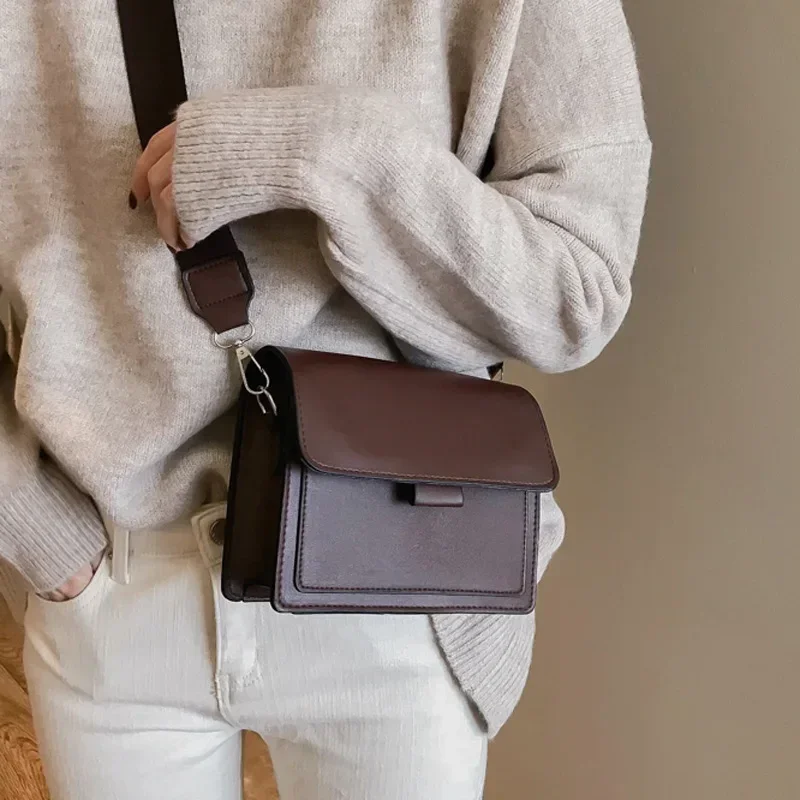 Bayanlar askılı çanta 2024 yeni Trendy geniş omuz askısı/zincir küçük kare çanta kadınlar için Retro rahat basit Flap Crossbody çanta