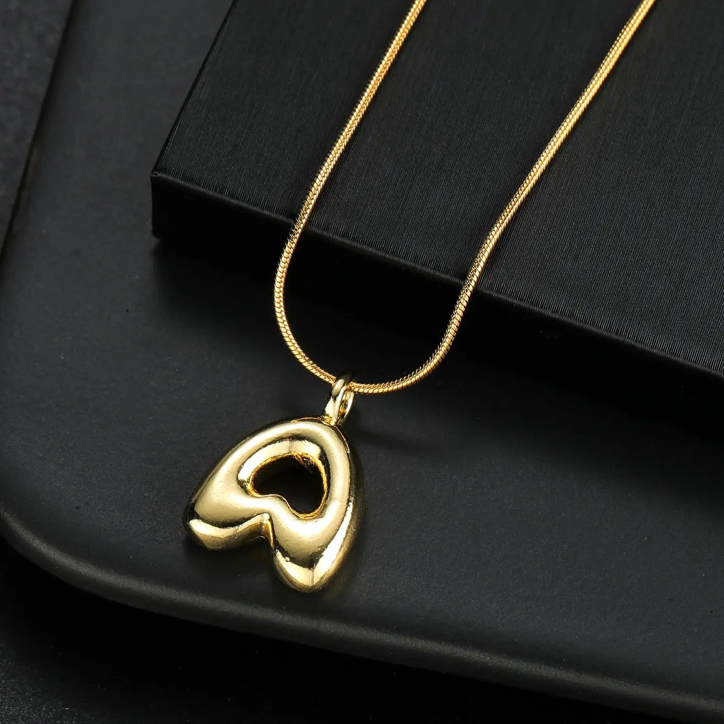 Fashion Party Balloon 26 A-Z Letter Pendant Necklace Waterproof Silver Color 316L Stainless Steel Decoration Gold Plated Jewelry