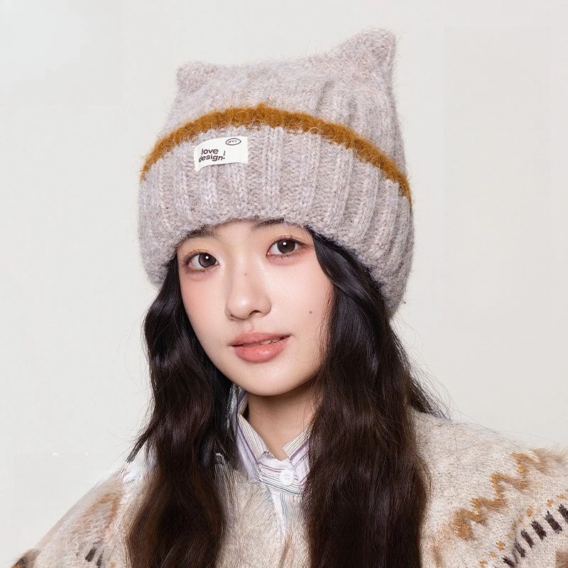 Niche High-end Cartoon Cat Ears Knitted Hat Girl Korean Face Small Versatile Thickened Ear Protector Warm Wool Hat Winter
