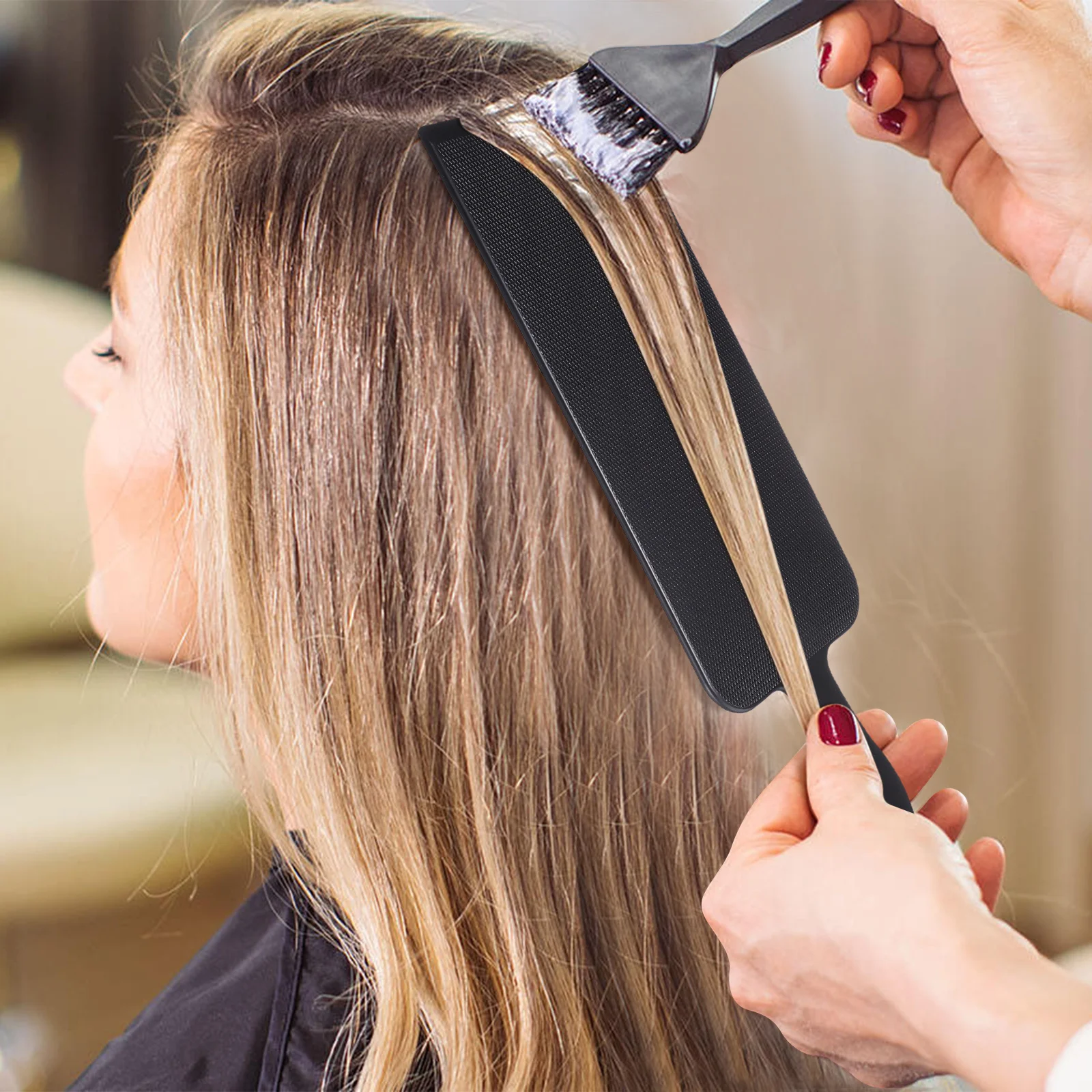 

1Pcs Hair Dyeing Plate Made of Premium ABS Non-Slip Professional Coloring Tool for Salon Home Hair Tinting Application