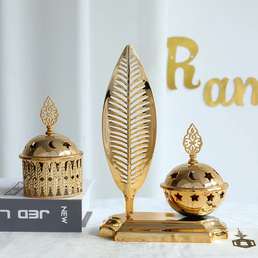 Eid Ramadan Metal Gold Aromatherapy Stove Hollowed Out Incense Burner Ramadan Decor Islamic Muslim Festival Home Ornament 2024