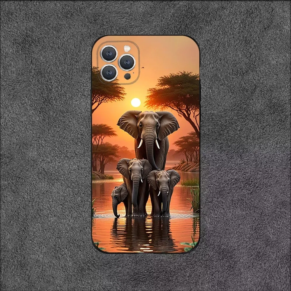 Animal Elephant  Phone Case For iPhone 15,14,13,12,11,Plus,Pro Max,XS,X,XR,SE,Mini,8,7 Soft Silicone Black Cover