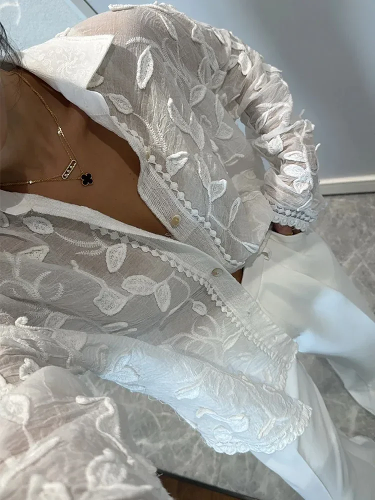 2025 kobiet elegancka bawełniana pościel z długim rękawem topy z klapami kobiece eleganckie luźne Streetwear biała jednorzędowa żakardowa bluzka na co dzień