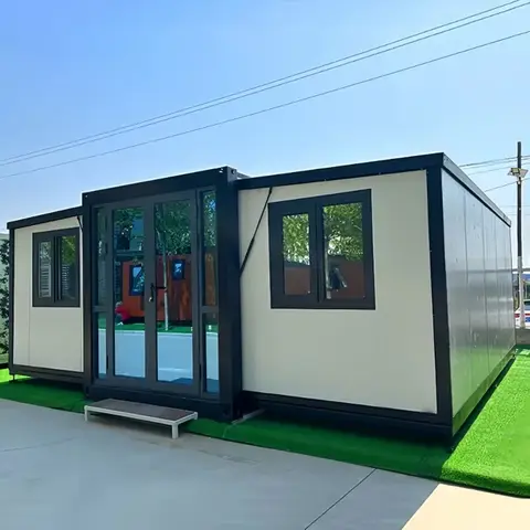 Cheap Price Houses Expandable Container House Tiny Villa 40ft Prefabricated Portable Mobile  Living Expandable Container House