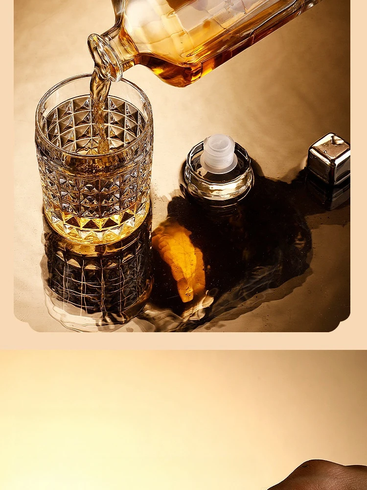 Bottiglia Decanter Per Whisky A Forma Di Predatore – Contenitore Ermetico 300 Ml, Regalo Per Uomini, Decorazione Per Bar