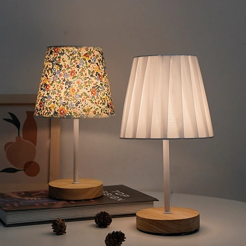 Solid Wood Desk Lamp Fabric Lampshade USB Small Bedroom Bedside Lamp Study Dormitory Creative Home Decoration Led Night Light