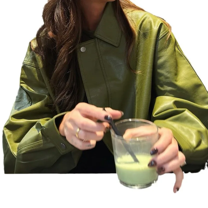 

2025Осенне-зимняя горячая распродажа, элегантное индивидуальное зеленое кожаное короткое пальто с отложным воротником