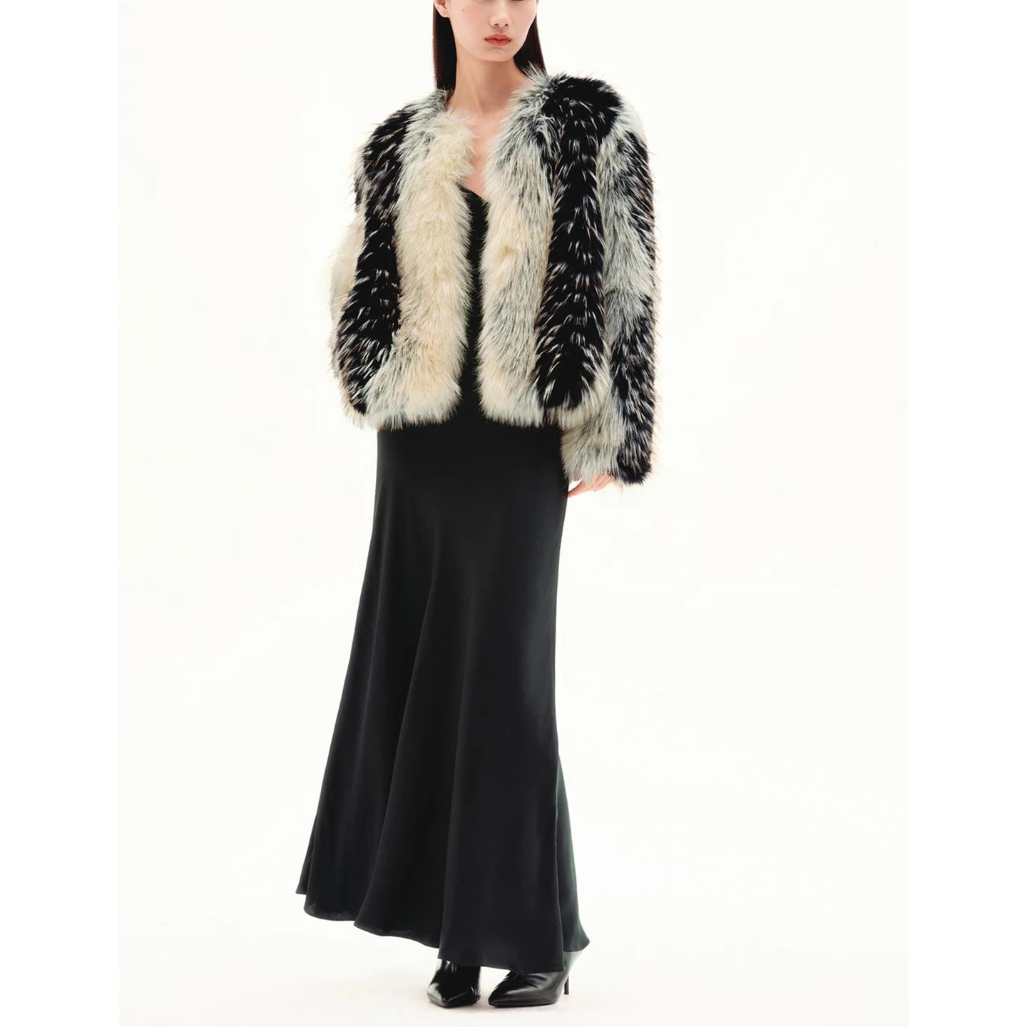 شتاء جديد المرأة فضفاضة مستديرة Ne تأثير الفراء الاصطناعي Jaet ort ملابس خارجية تخفيف Sle ألياف البوليستر طويلة Sve