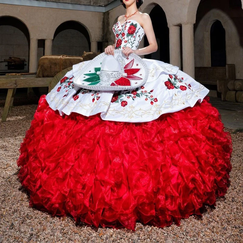 

Red Tiered Skirts Quinceanera Dresses with Lace Embroidery Sweetheart Ball Prom Dress Customize Sweet 16 Gowns Vestidos