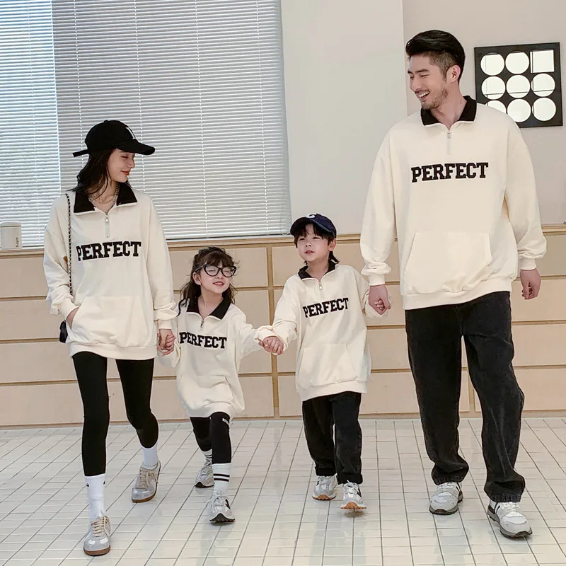 Family Autumn Sweatshirt 2022 New Family Fashion Father Mother And Daughter Son Matching Hoodie Tops Korean Children's Clothing