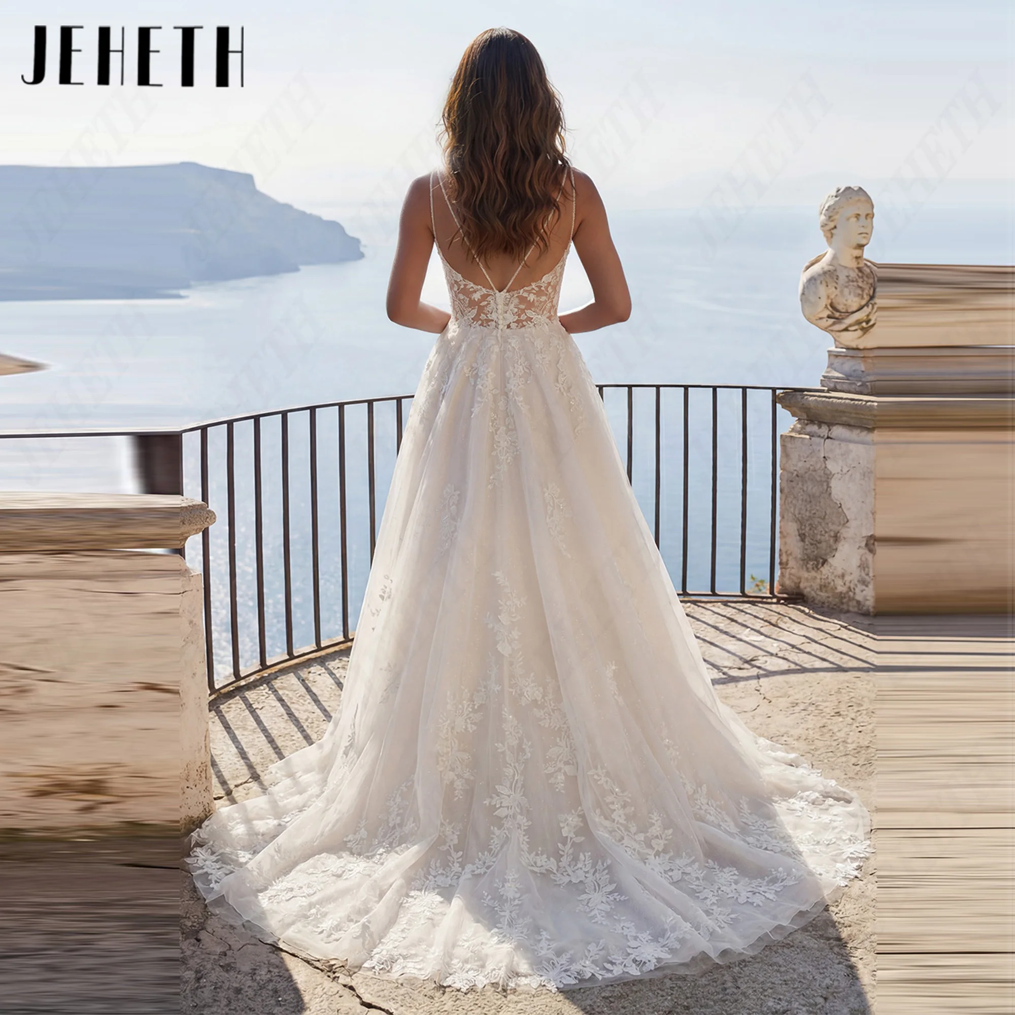JEHETH Personalized Vintage Spaghetti Straps Wedding Gowns Backless Illusion Lace Appliques Bridal Gown Sweep Train Tulle