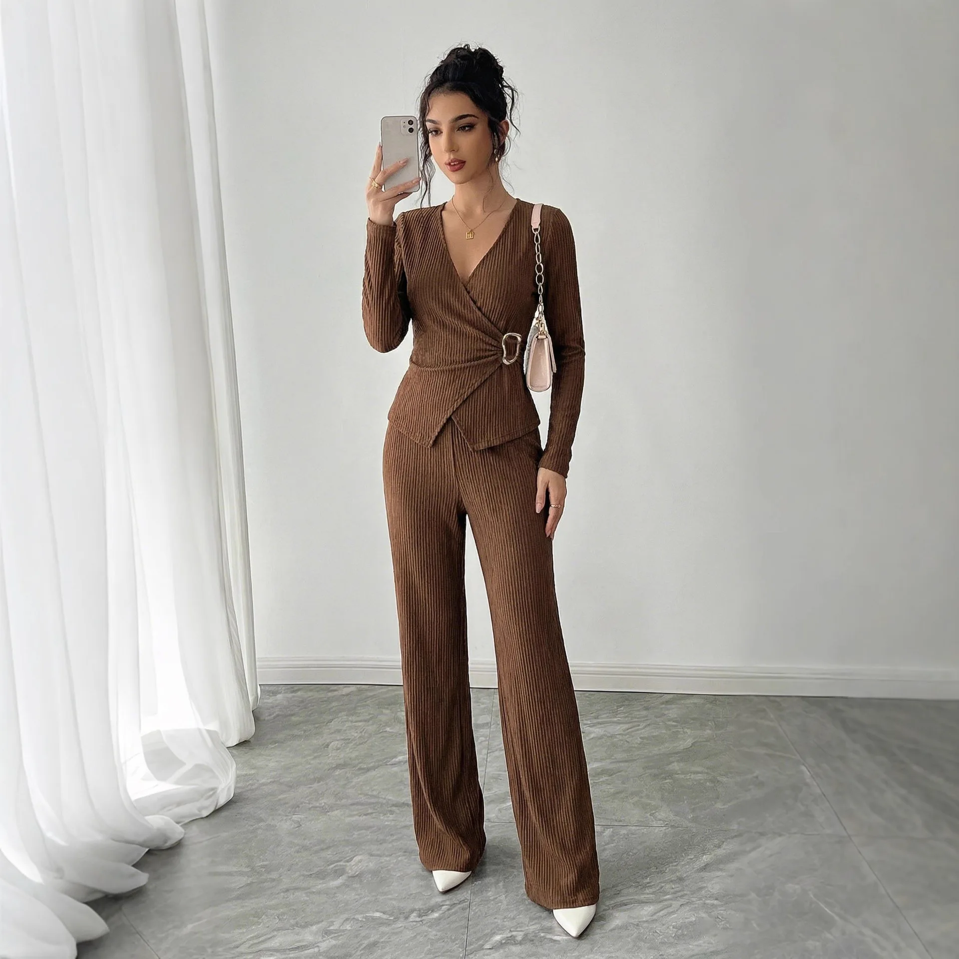 

2026 Spring New European and American Solid Color V-neck Cross Long-sleeved Metal Decorated T-shirt and Trousers Suit