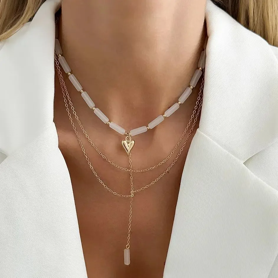 New Elegant Retro Gold Color Triangle Peach Heart Pendant Necklace Women Exquisite Cylinder Stone Chokers Chain New Jewelry