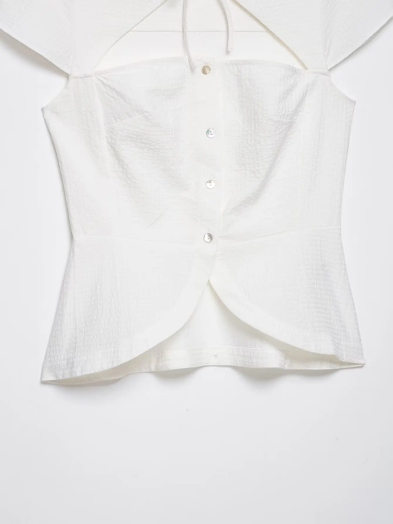 HH Französischer Stil Weiße Bluse mit Ausschnitten und Bindekragen Kurzarm Vorderer Knopfverschluss Schößchen-Oberteil Sommer Picknick Resort & Strand Büro-Outfit – Detail 8