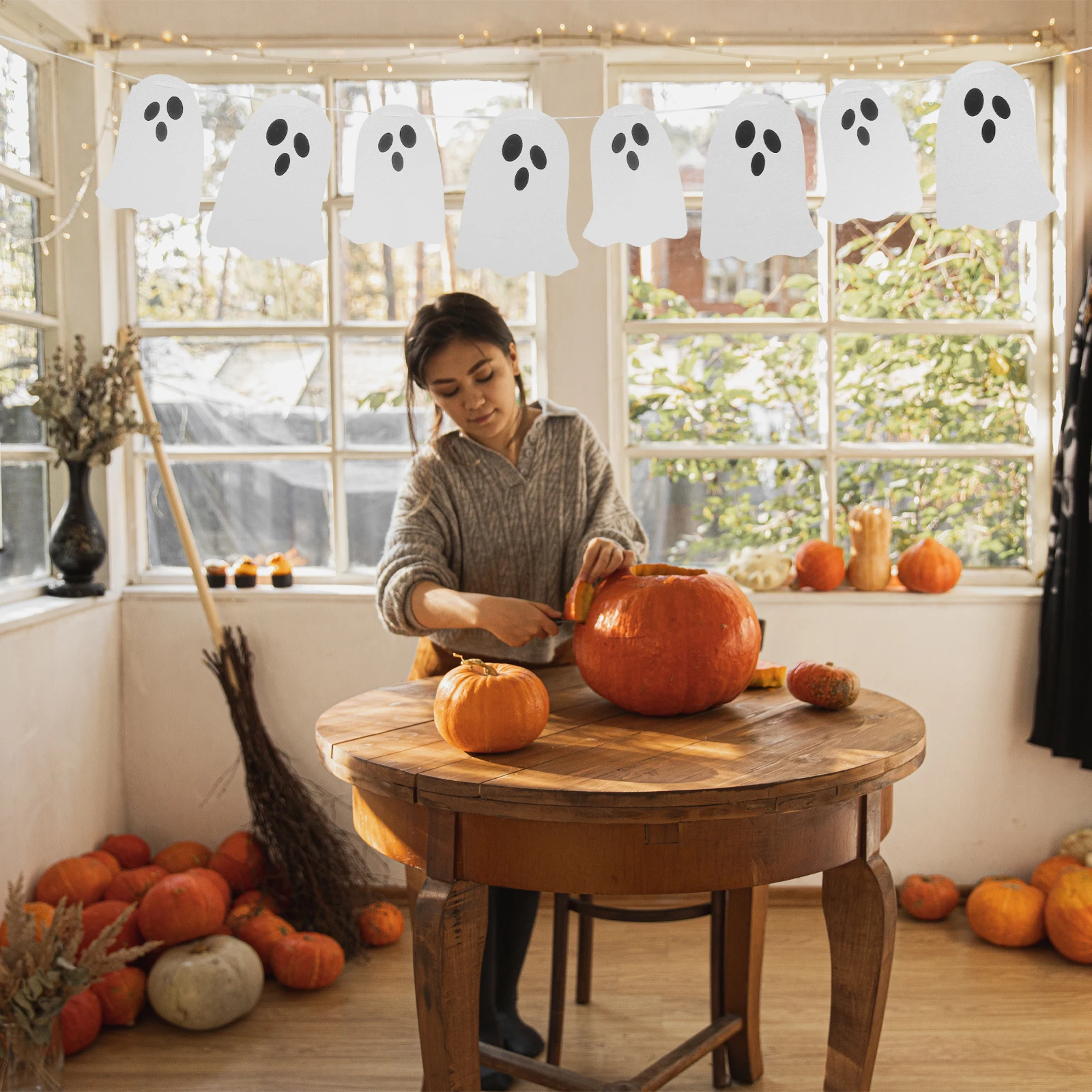 

Halloween Ghost Pull Paper Banner Silver Party Decoration Indoor Outdoor Spooky Ghost Ornaments Photo Background