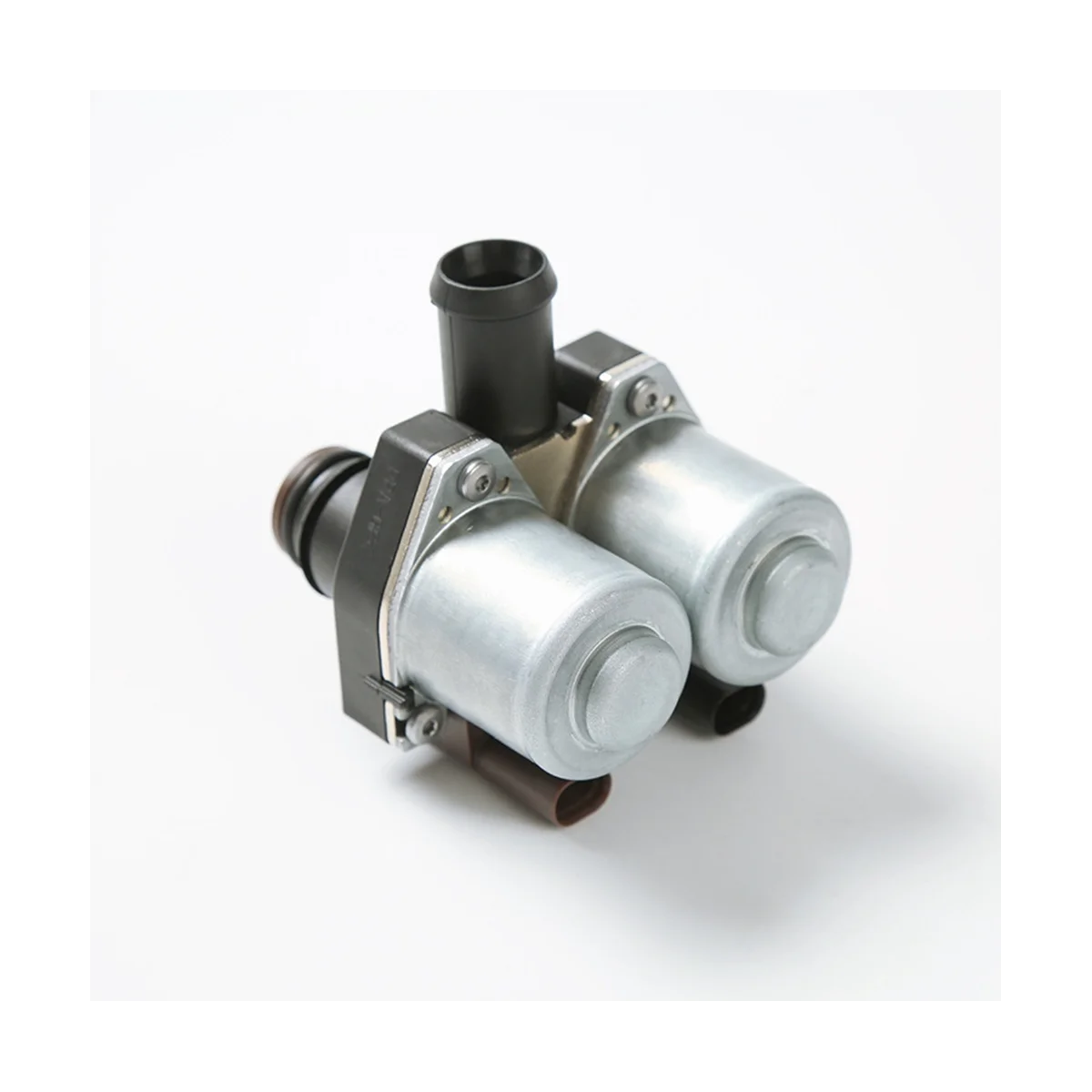 For Mercedes Benz Air Conditioning Solenoid Valve Thermostat Warm Water Valve 0009820617